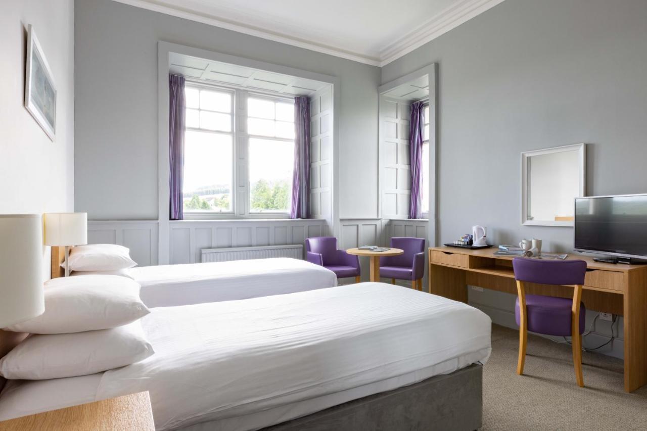 The Highland Hotel By Compass Hospitality Стратпефър Стая снимка